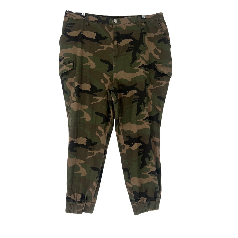 Almost Famous Cargo Jogger Pants Womens 3X Green Camo Plus Size Utility Joggers